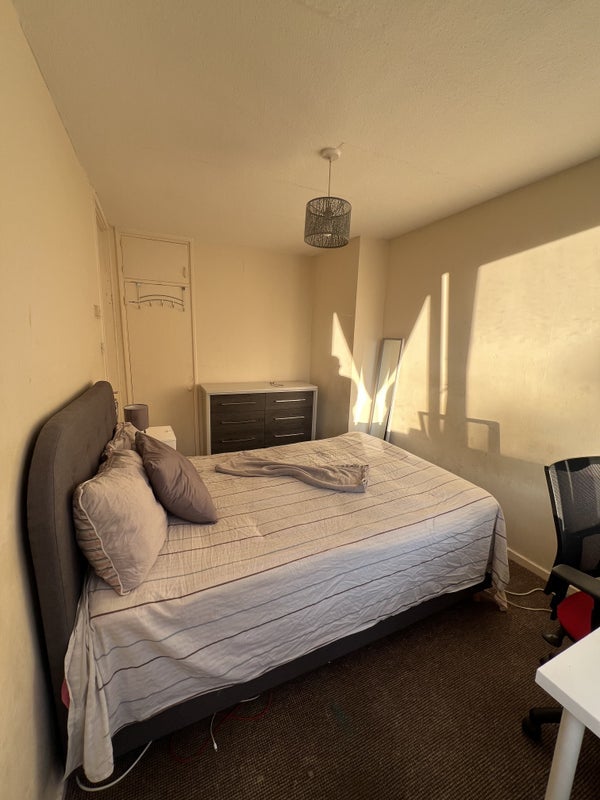 Room Bingfield Street in Greater London