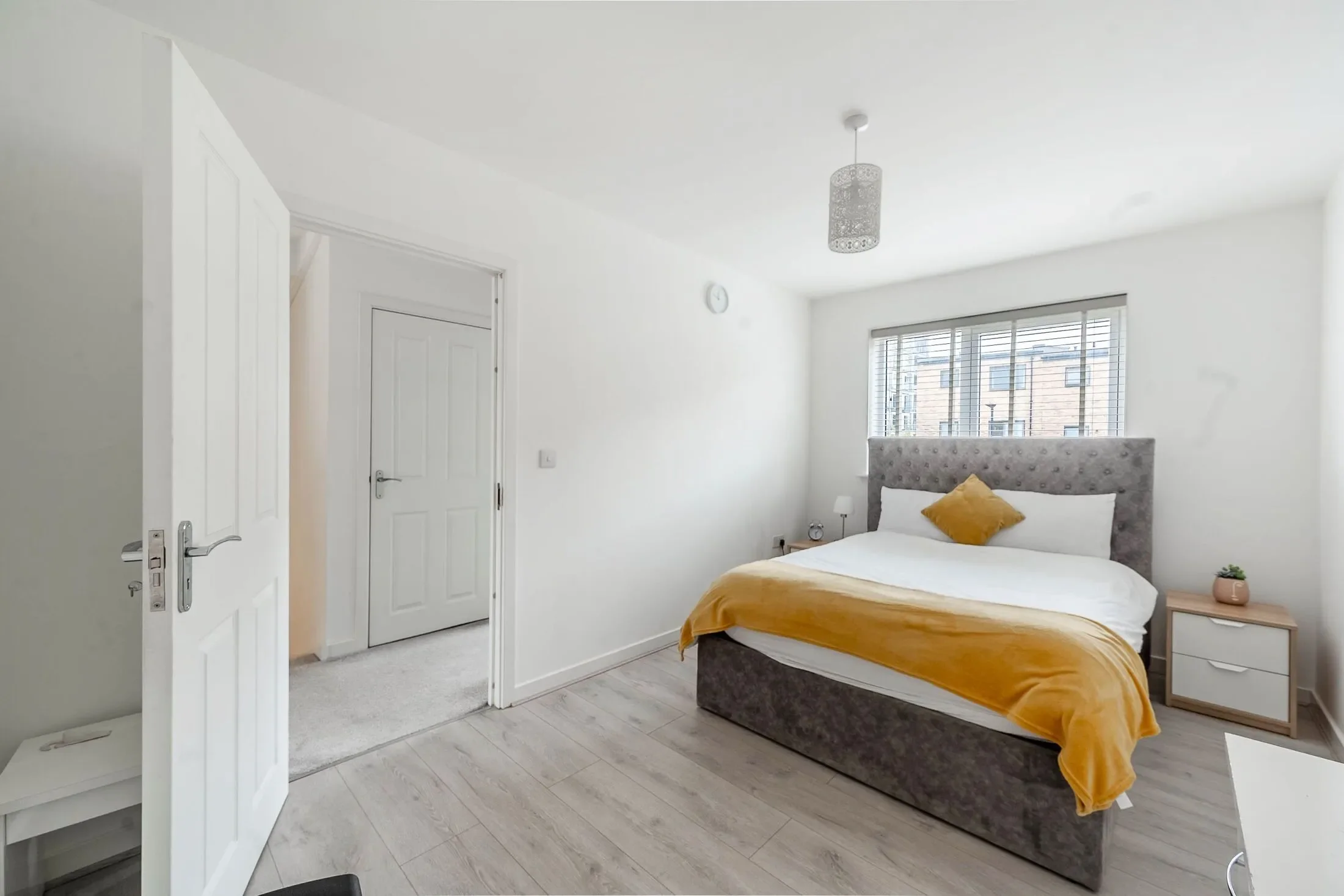 House Sutton Close in London