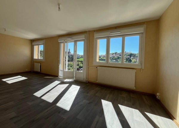 Appartement Impasse des Iris à Thizy-les-Bourgs