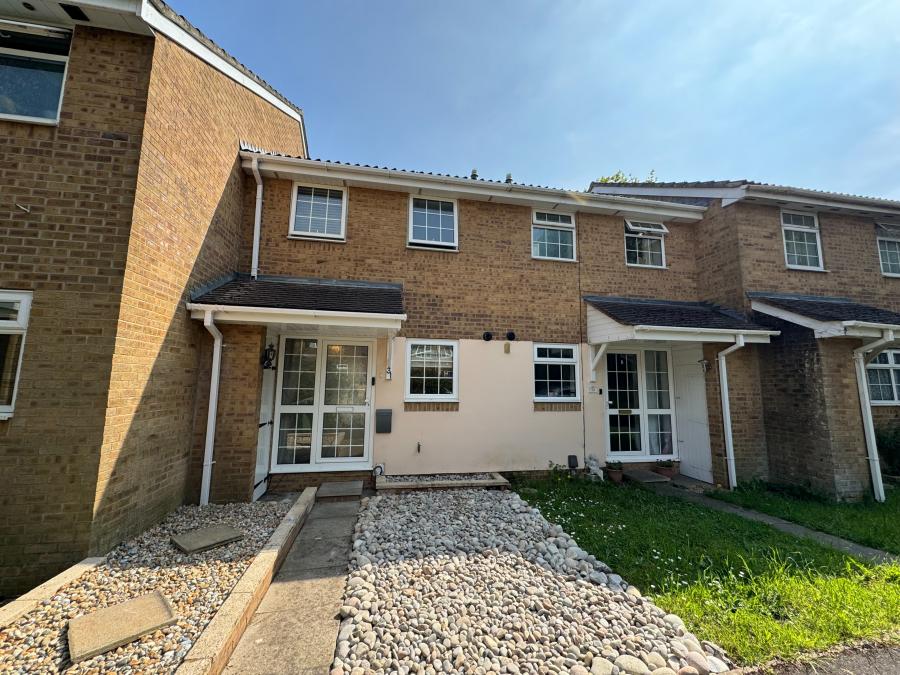 House Cudworth Mead in Hedge End