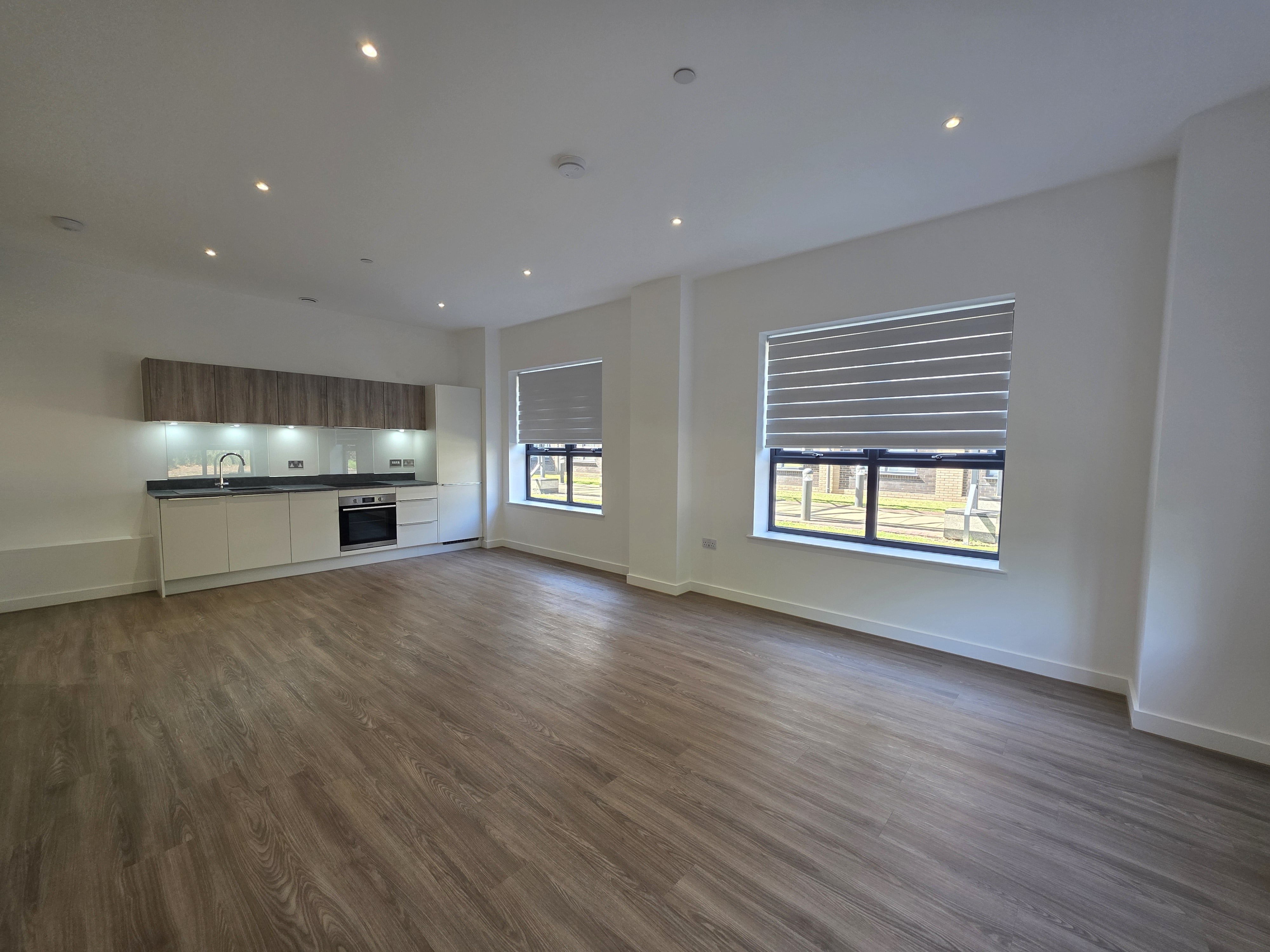 Flat North Star Avenue in Swindon