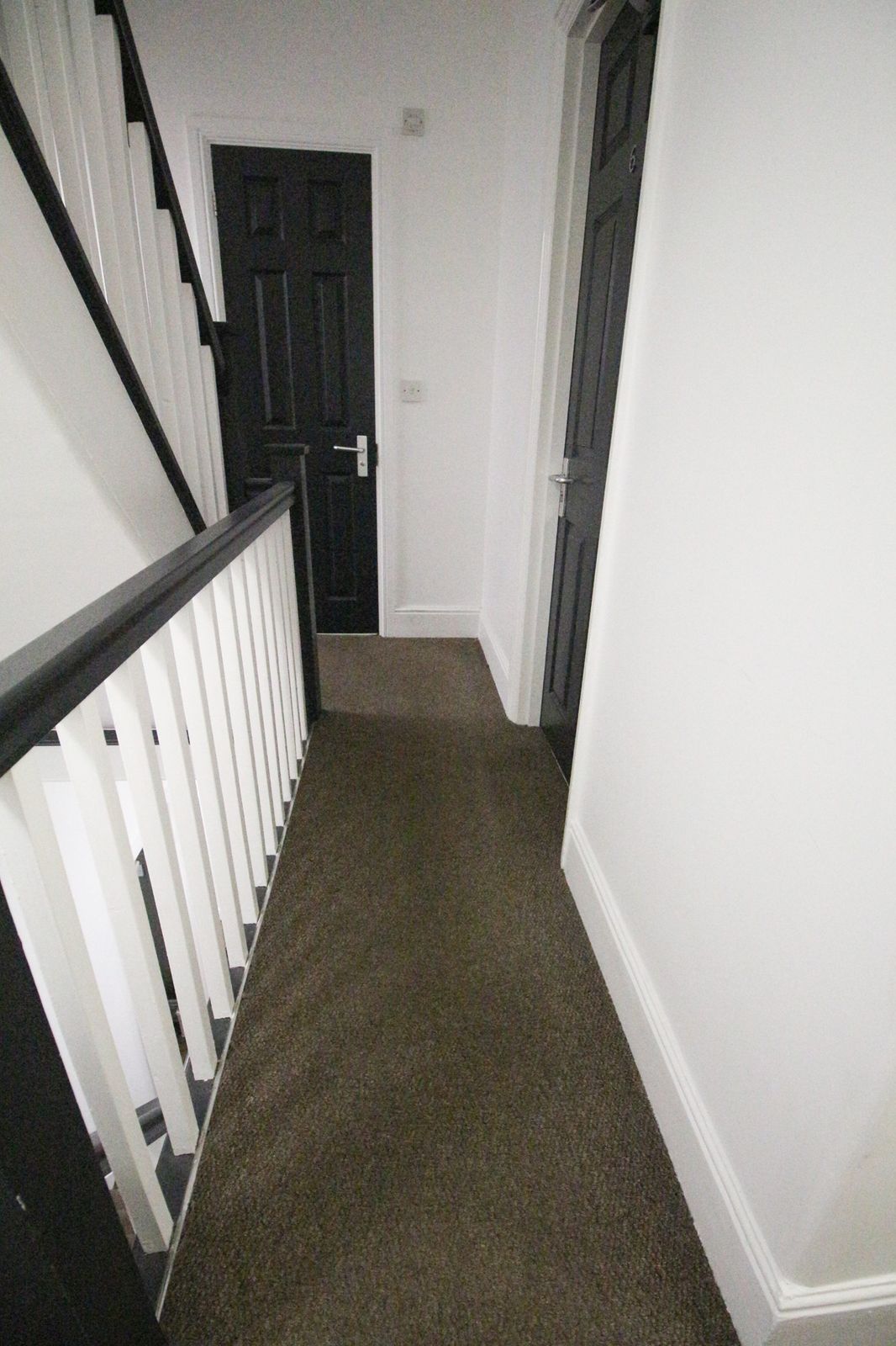 Room Monks Road in Lincoln