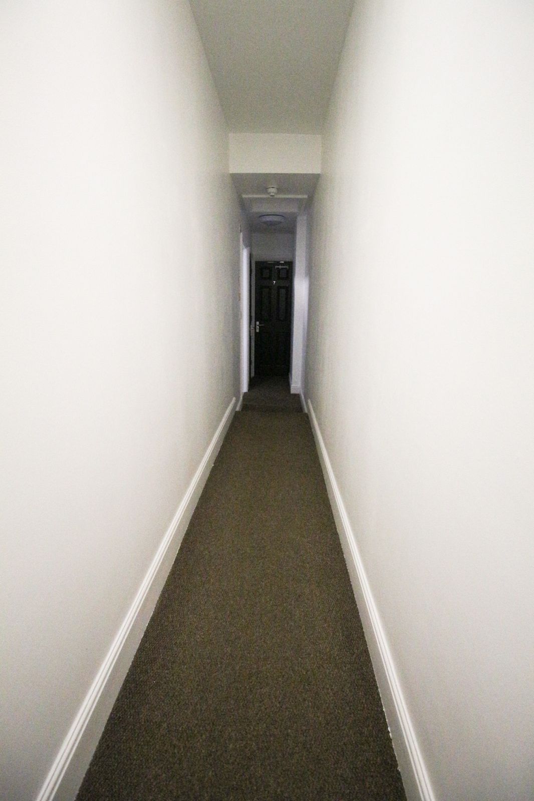 Room Monks Road in Lincoln