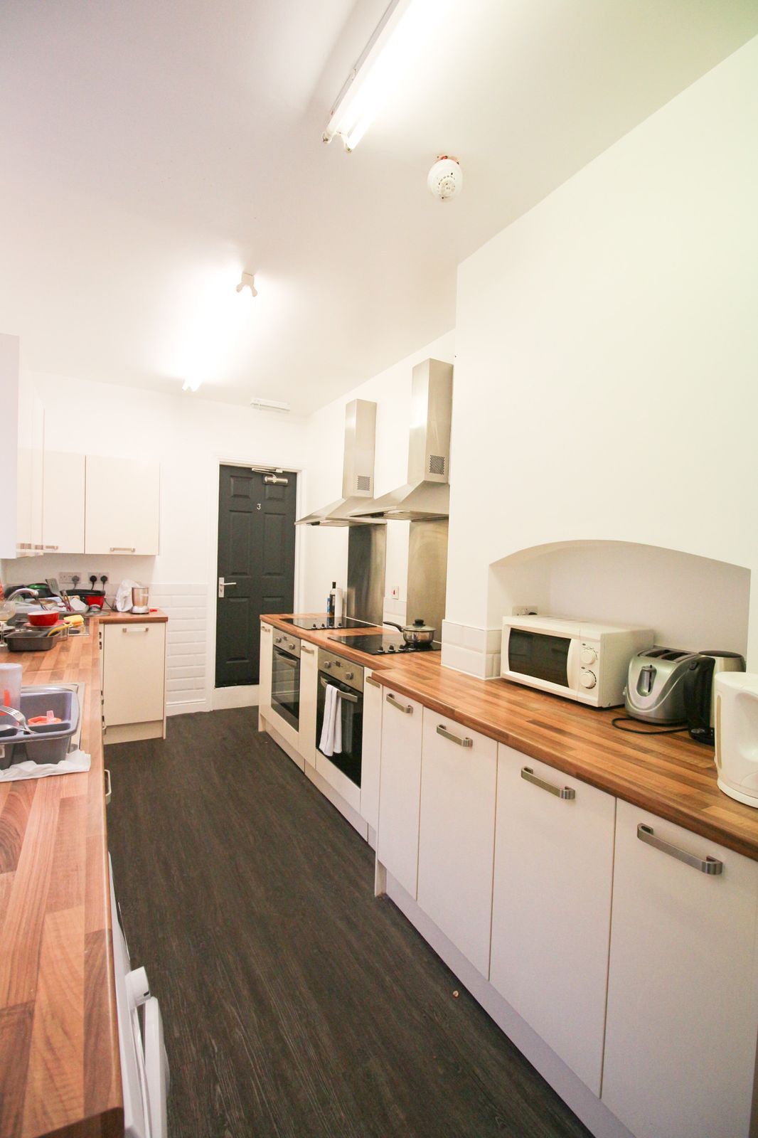 Room Monks Road in Lincoln