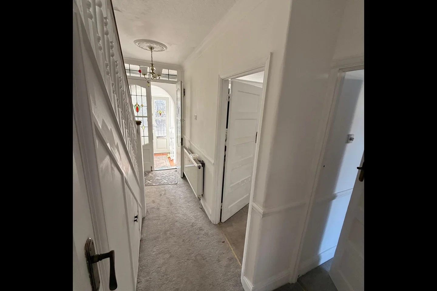 House Ashmour Gardens in Greater London