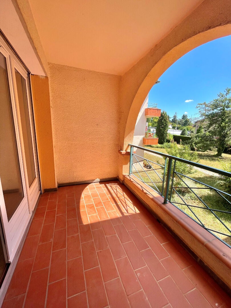 Flat Rue Jean Moulin in L'Isle-Jourdain