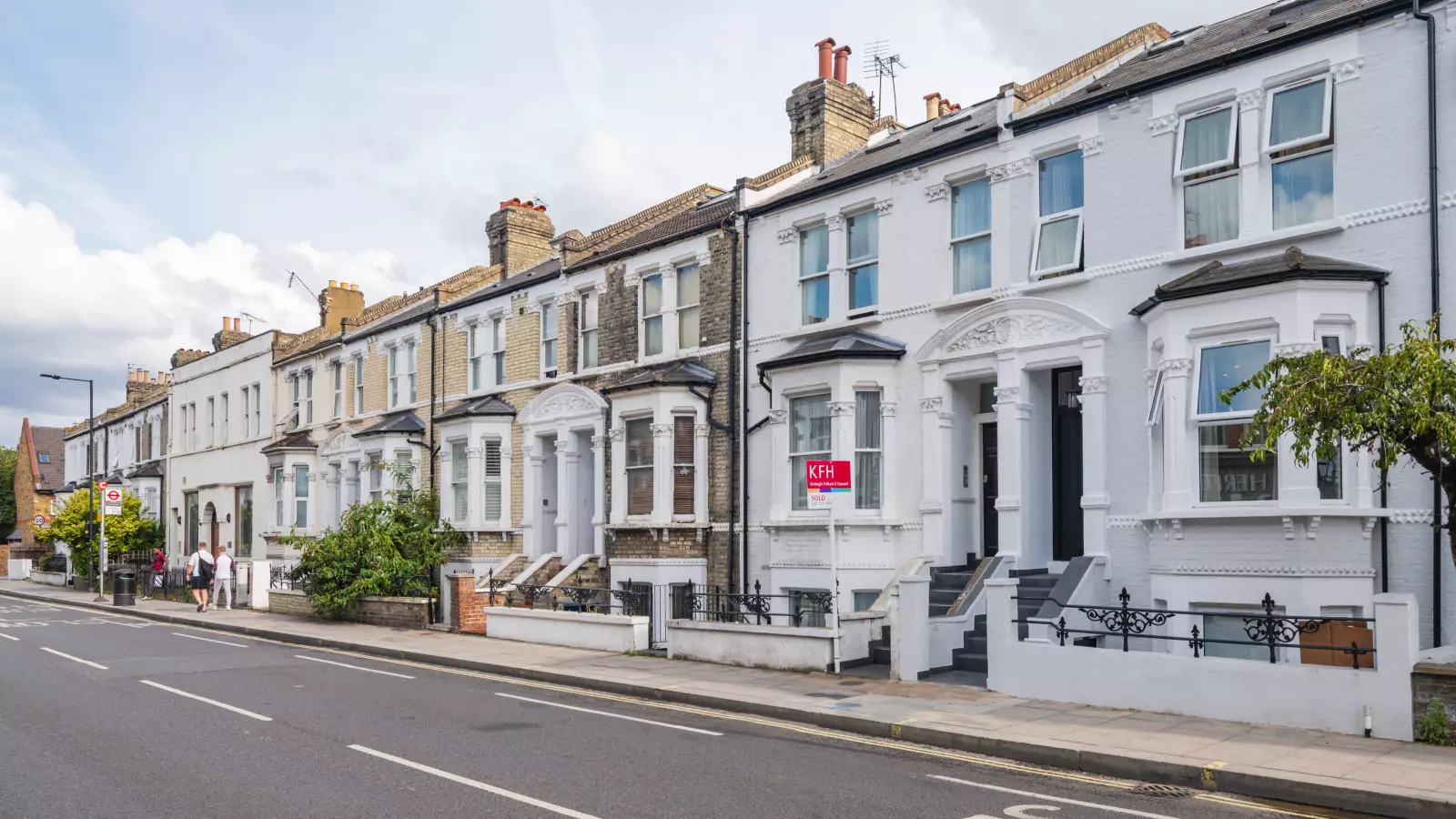 Flat Palace Mews in Greater London