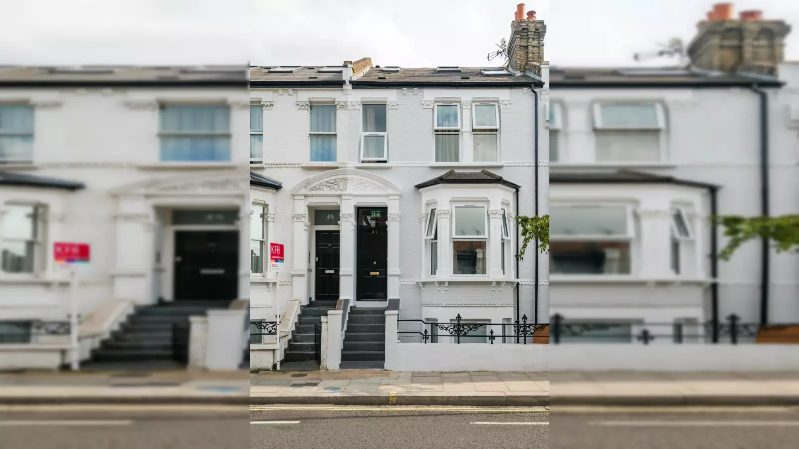 Flat Palace Mews in Greater London