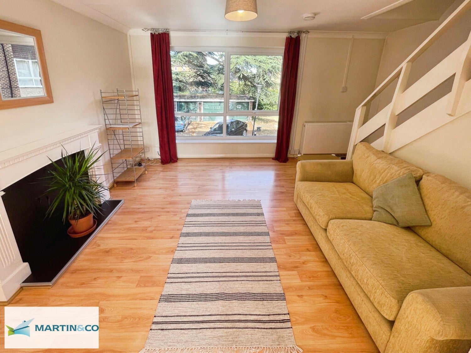 Flat Morton Court in Reading