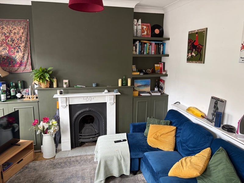 Flat Severus Road in Greater London