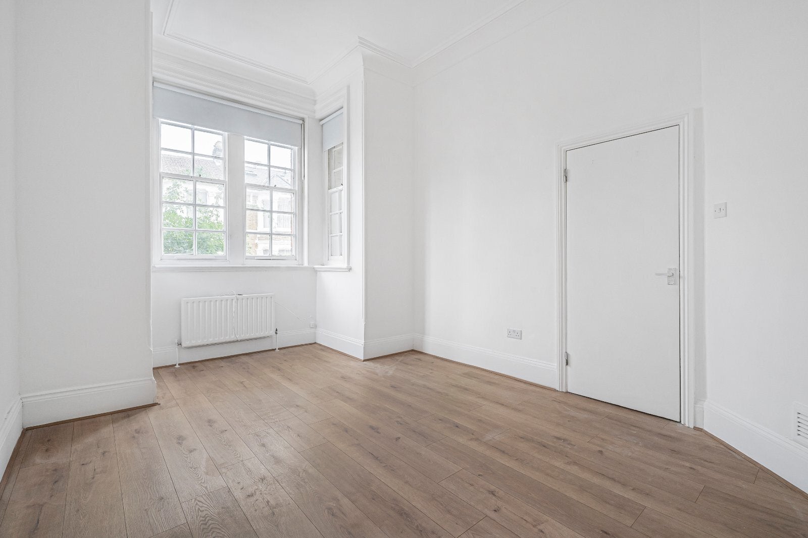 Flat Holmdale Terrace in Greater London