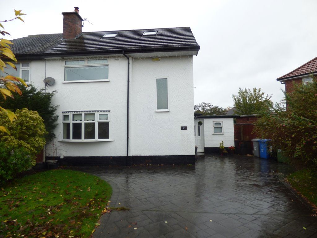 House Skipton Close in Hazel Grove