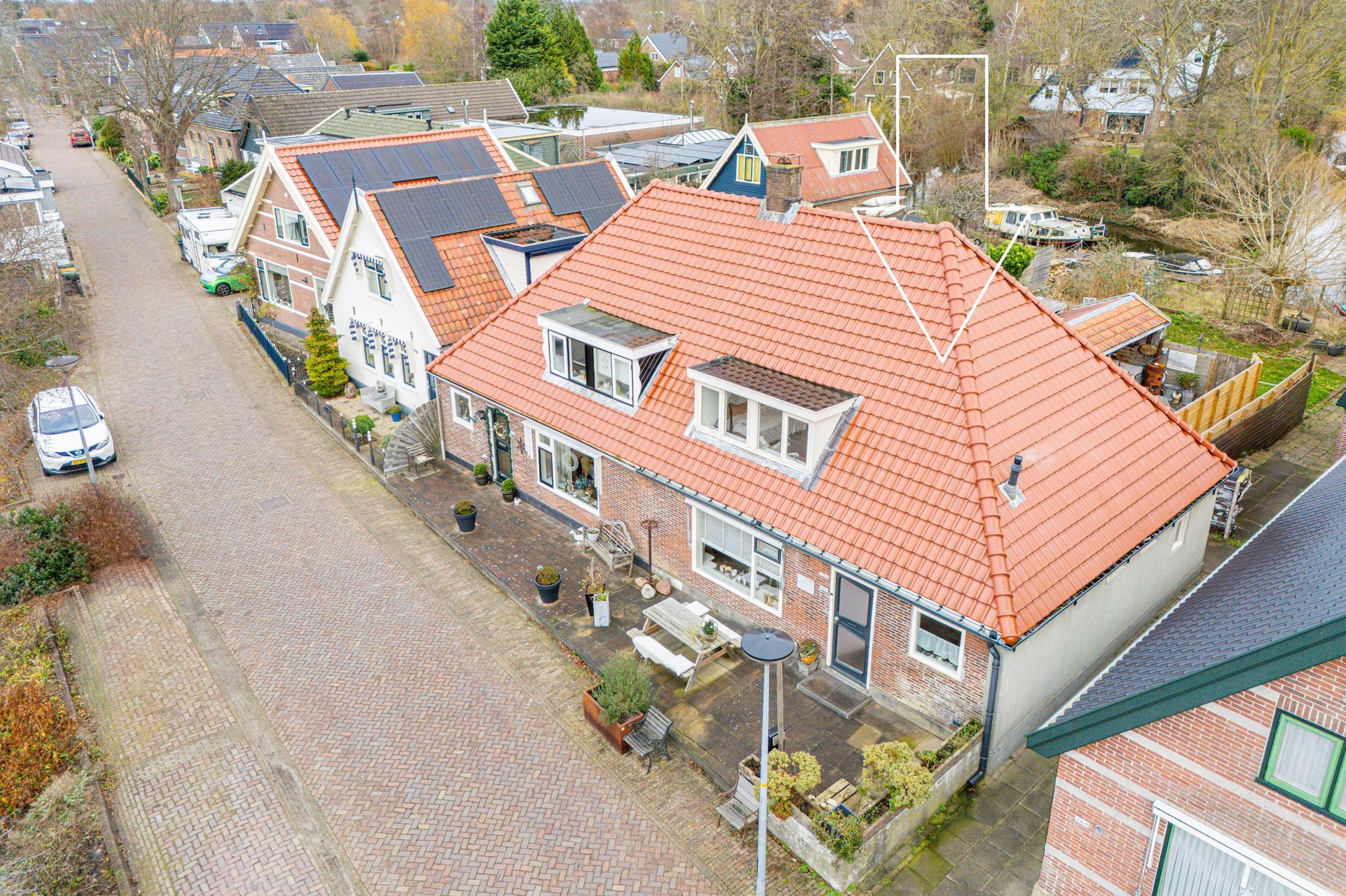 Twee-onder-één-kap te koop: Dorpsstraat 266, Zuid-Scharwoude