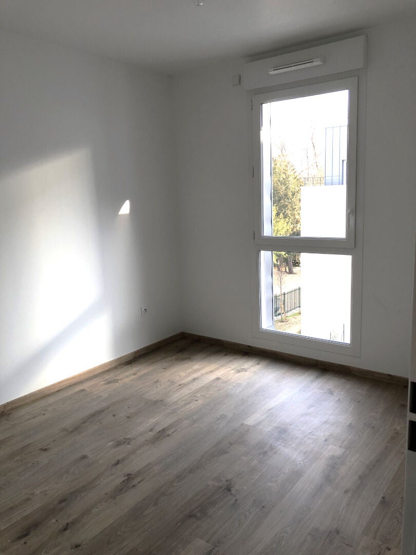 Appartement Rue Louis de Broglie à Orsay
