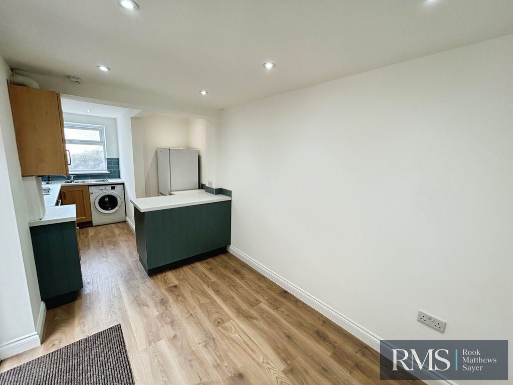 Flat South View in Newcastle upon Tyne