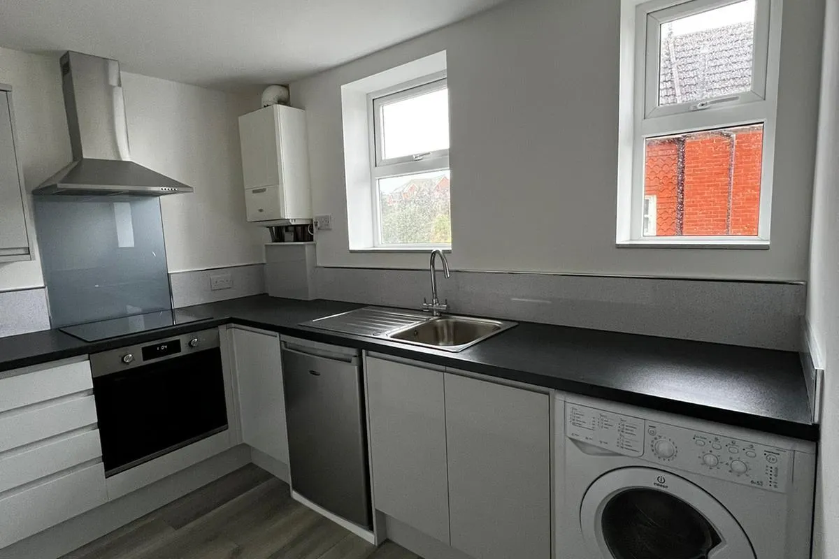 Flat Bedfordwell Road in Eastbourne