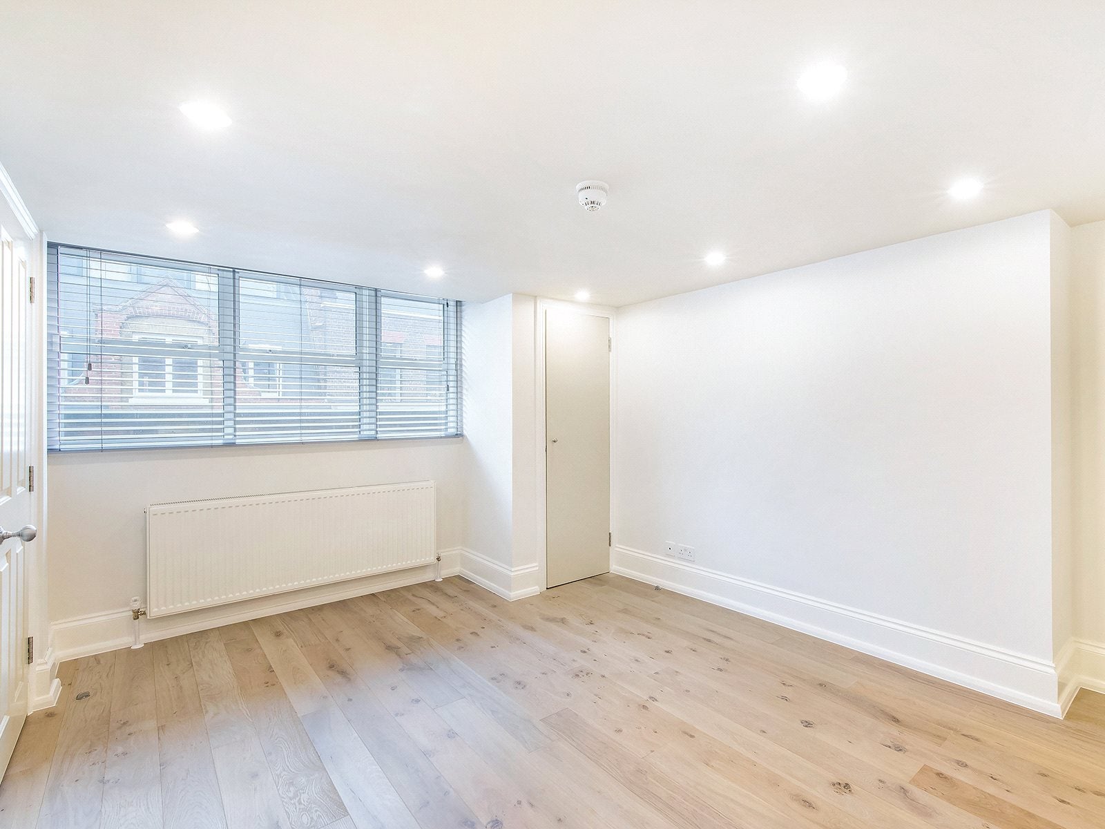 Flat Gerrard Street in City of Westminster