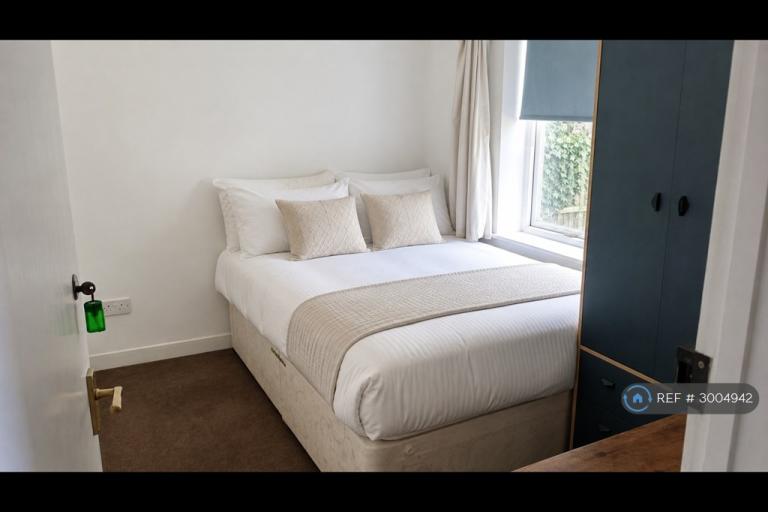 Room Ferndale Rise in Cambridge