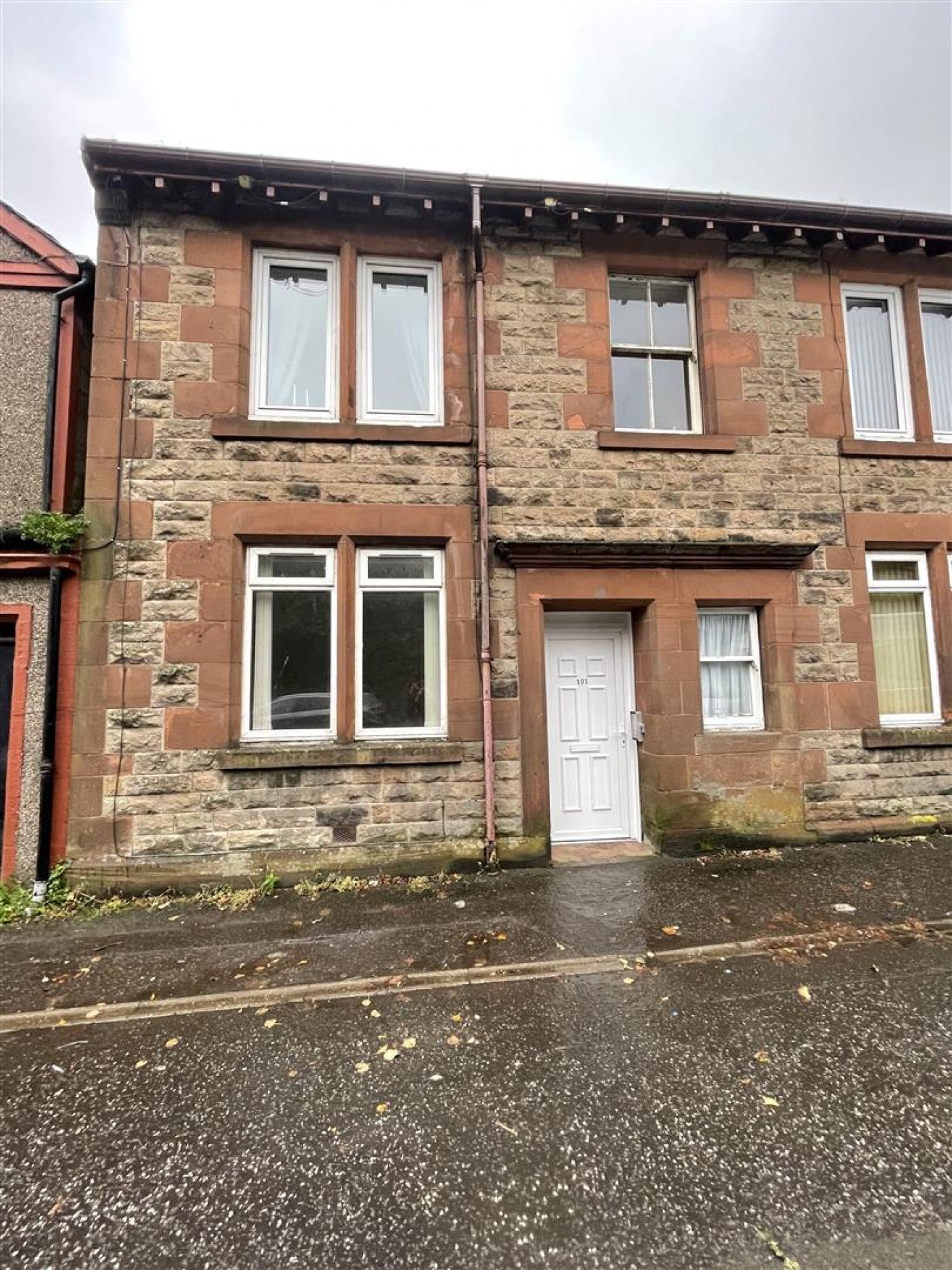 Flat New Street in Dalry