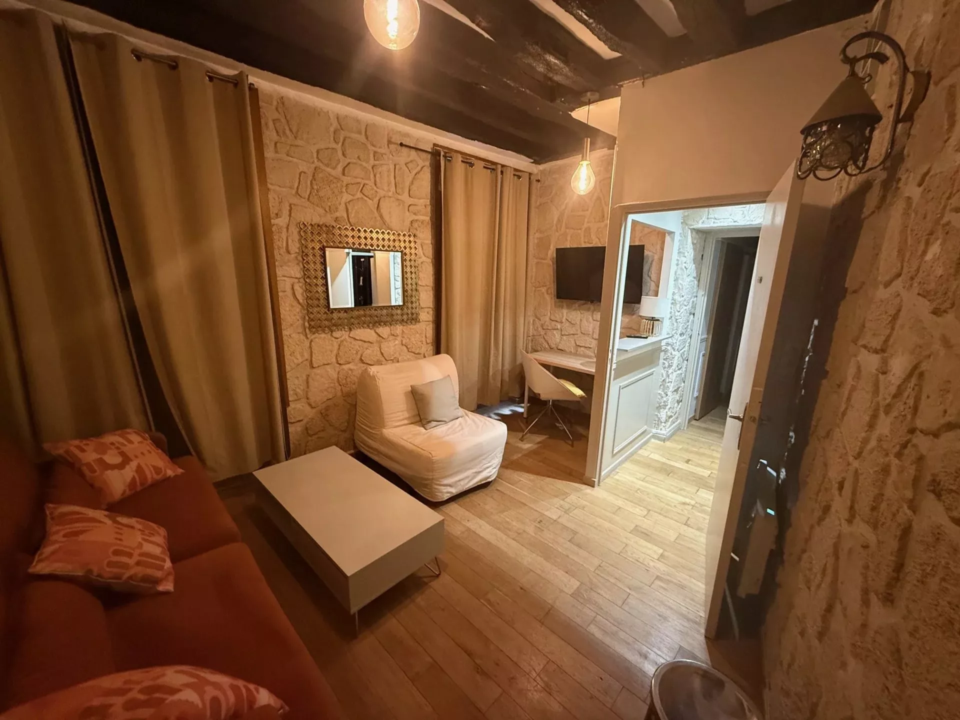 Flat Rue Tournefort in Paris
