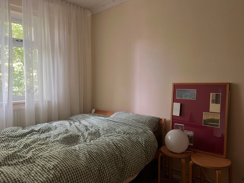 Room Clinger Court in Greater London