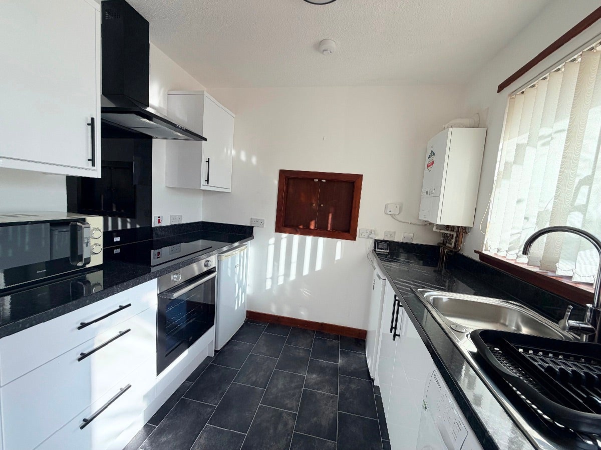 House Duncarnock Crescent in Neilston