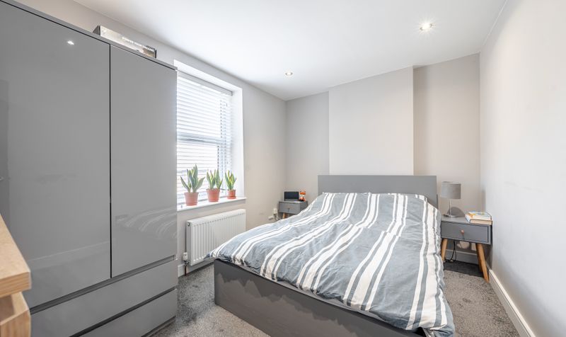 Flat Chatsworth Road in Harrogate