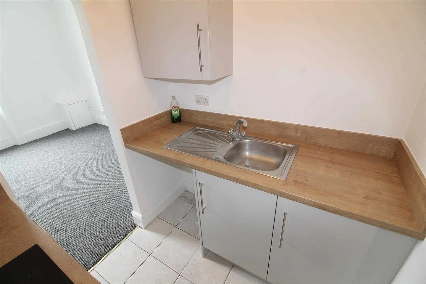Flat Grange Mount in Birkenhead