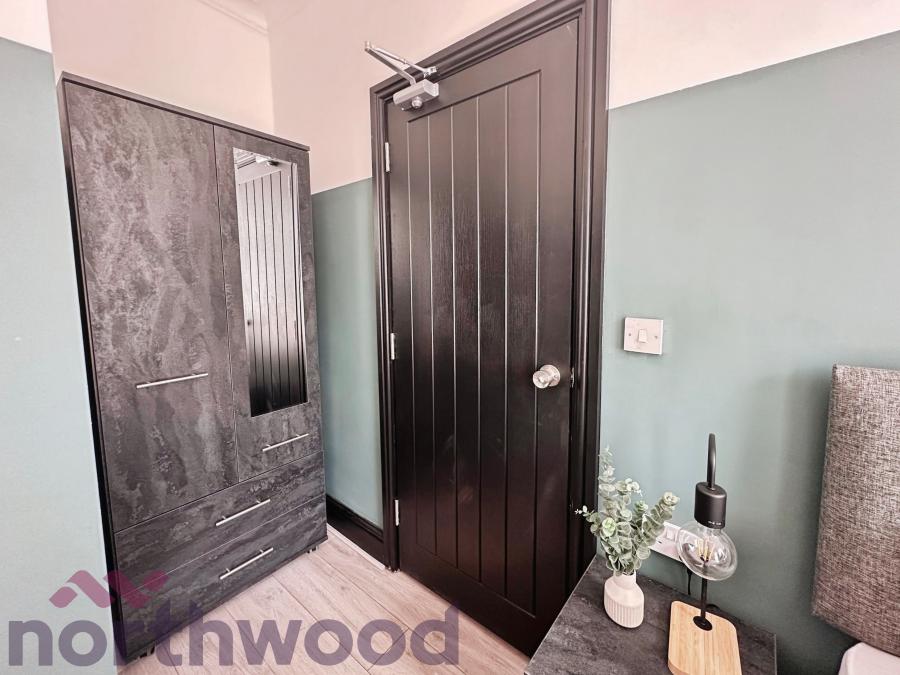 Room Padgate Lane in Warrington