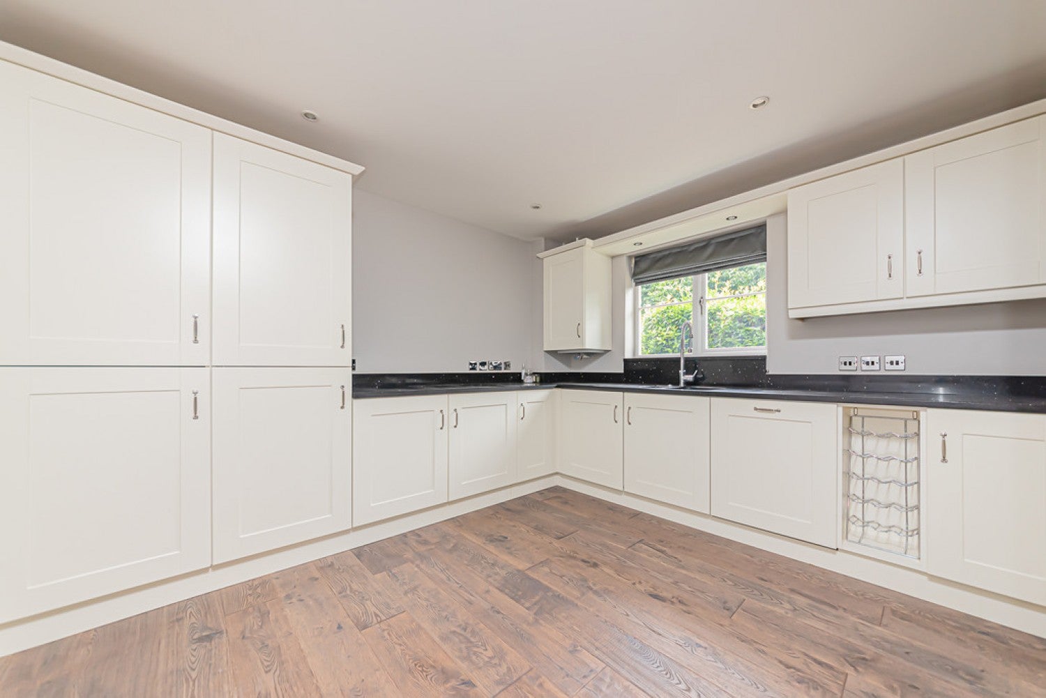 Flat Highclere Drive in Surrey Heath