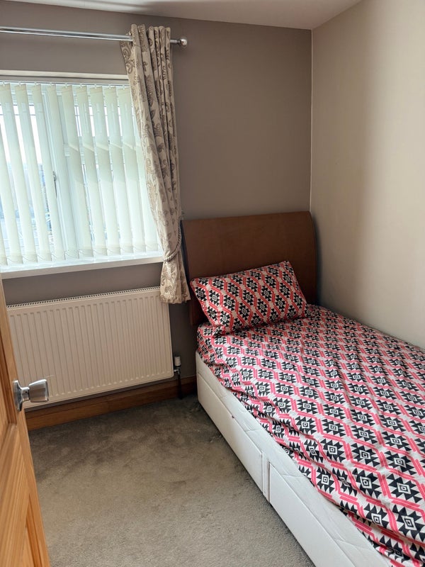 Room Kilnmead in Crawley