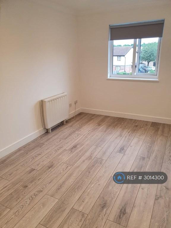 Flat Eldridge Close in Vale of White Horse