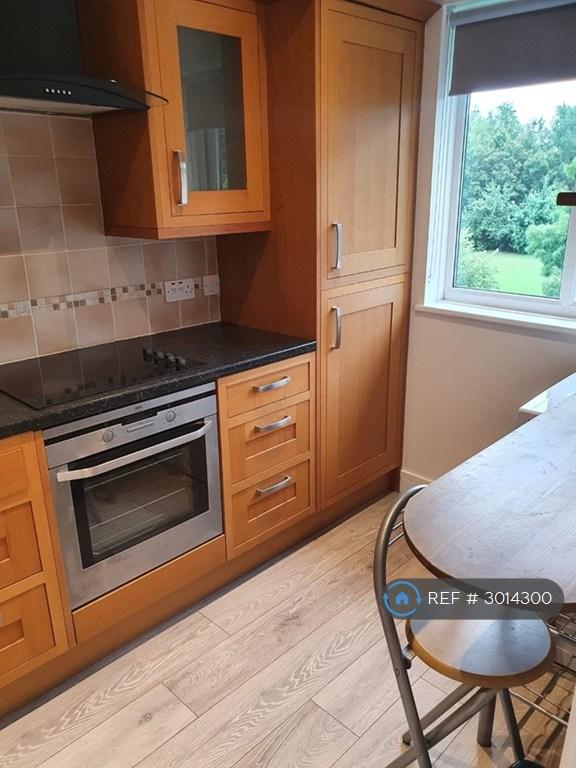 Flat Eldridge Close in Vale of White Horse
