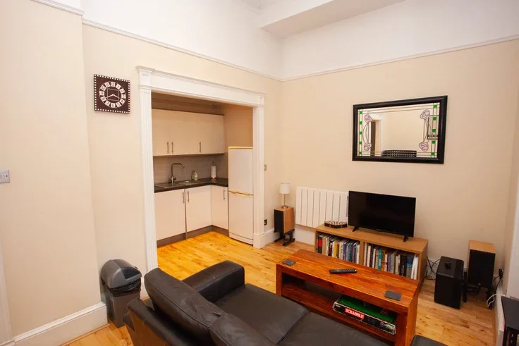 Flat Miller Street in Glasgow