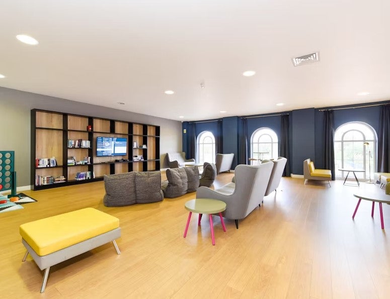 Room Upperton Road in Leicester