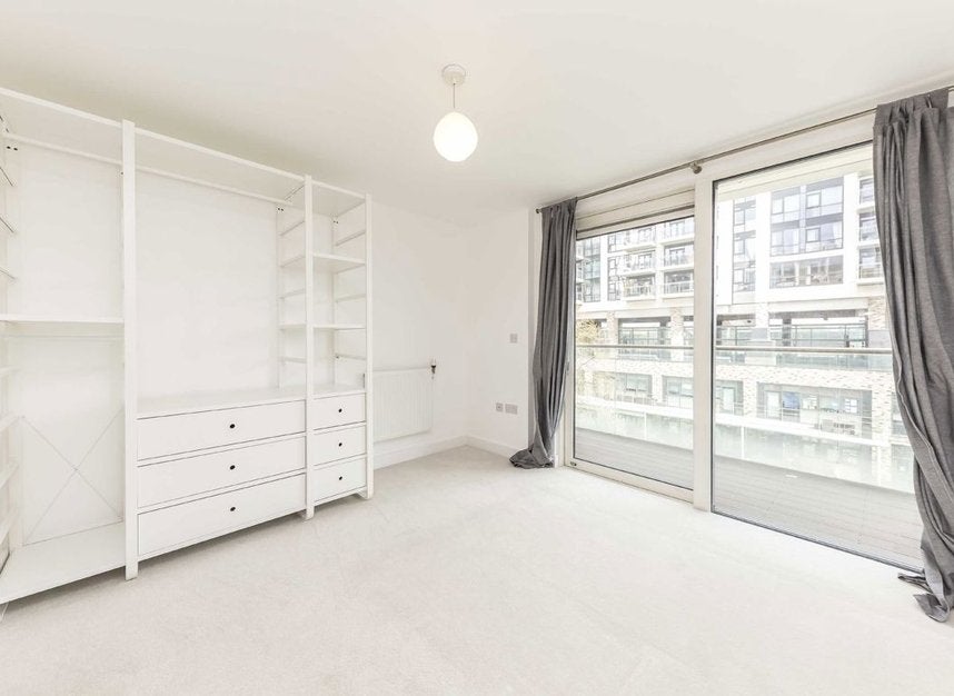 Flat Dalston Square in Greater London