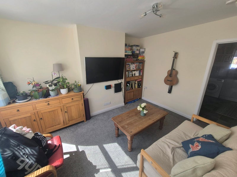 Room Jersey Avenue in Bristol