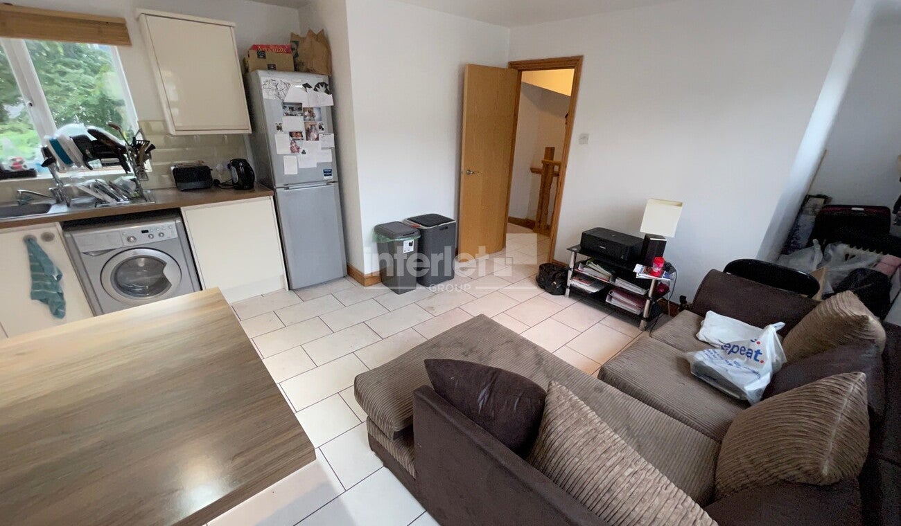 Flat Llantwit Street in Cardiff