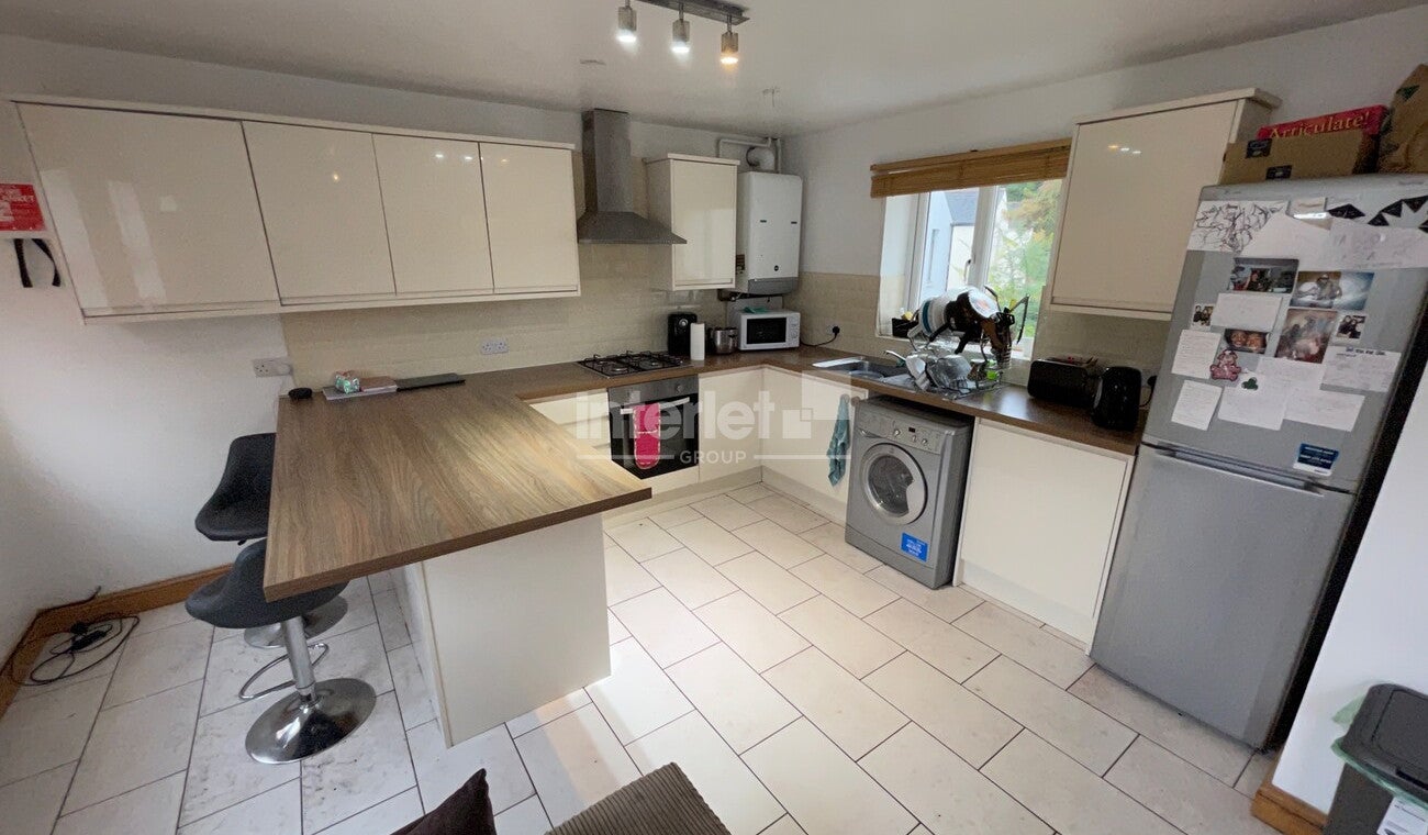 Flat Llantwit Street in Cardiff