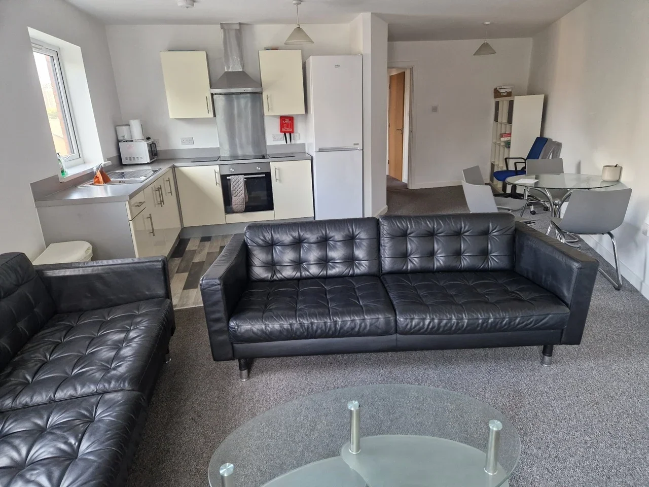 Room Blackfriars Road in Salford