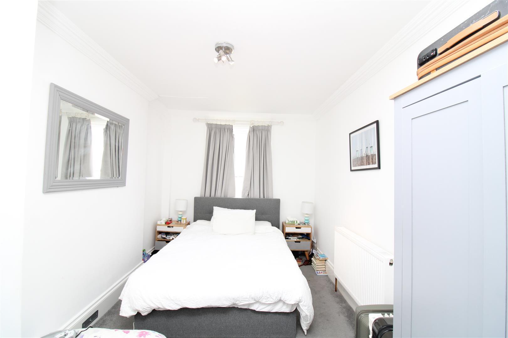 Flat Brunswick Road in Hove