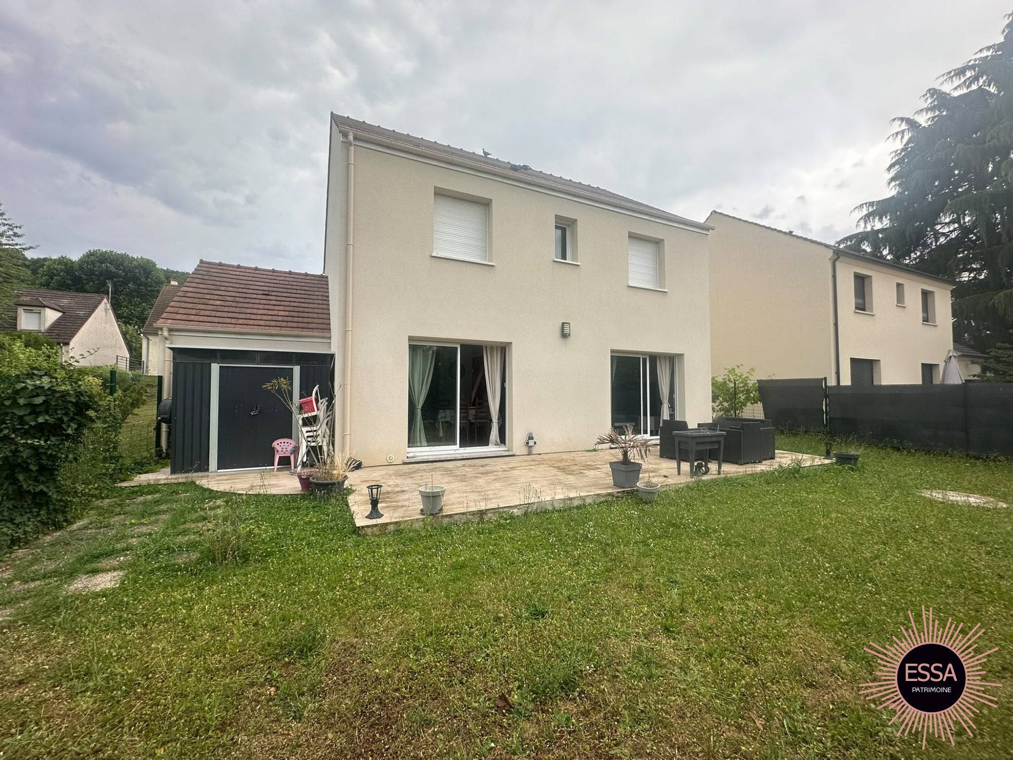 House Chemin Neuf in Épône