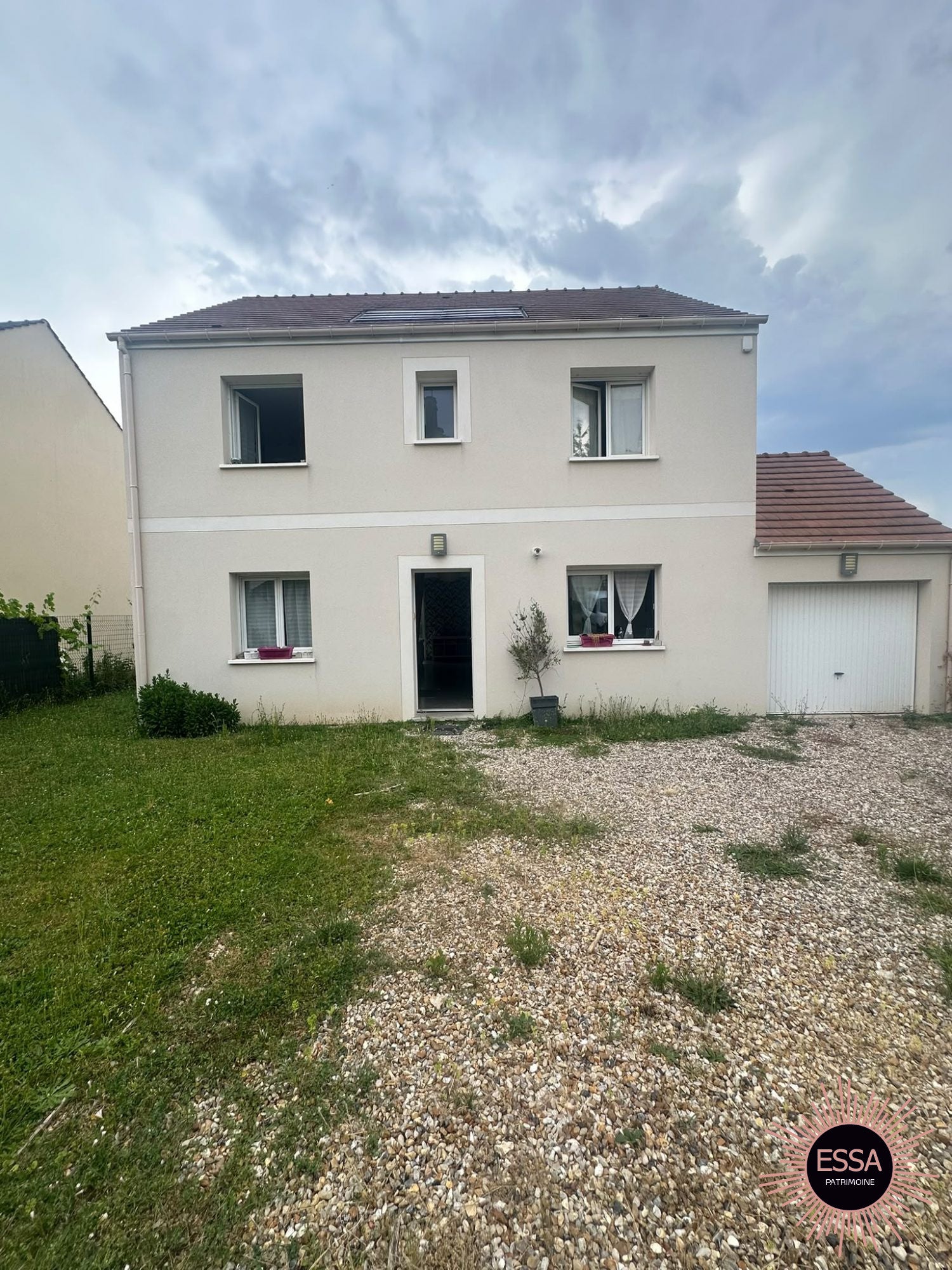 Maison Chemin Neuf à Épône