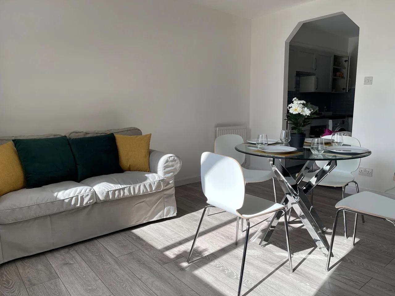 Flat Cape Yard in Greater London