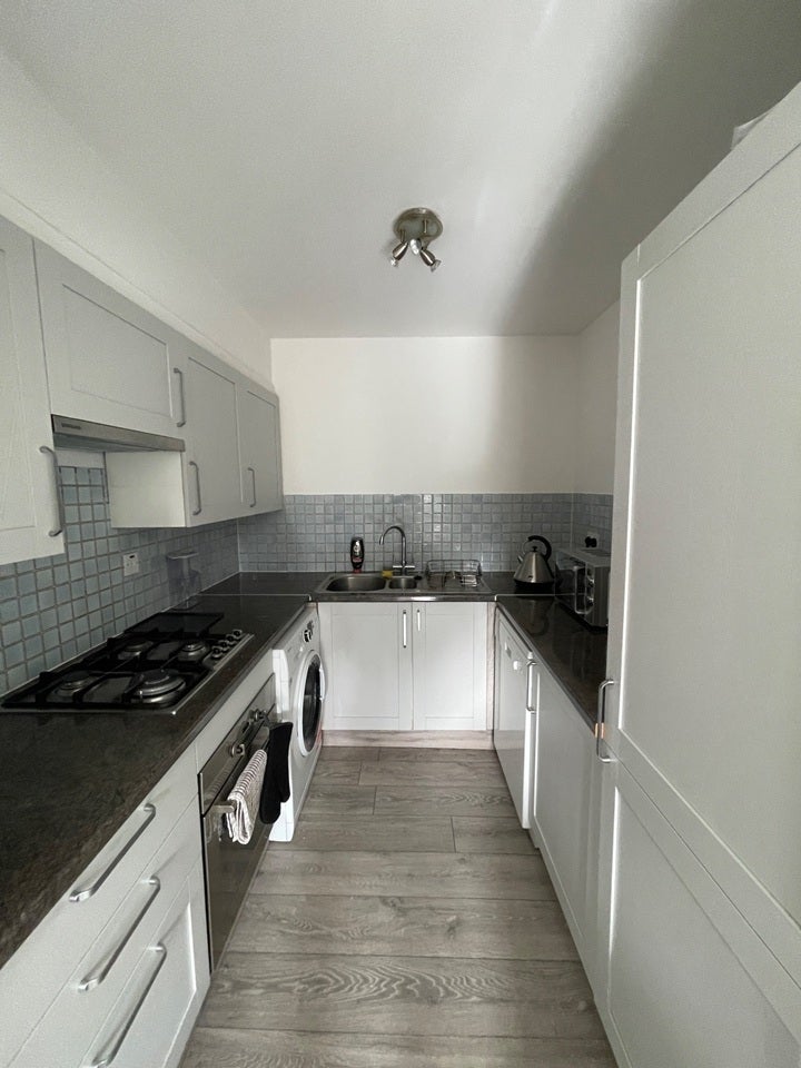 Flat Cape Yard in Greater London