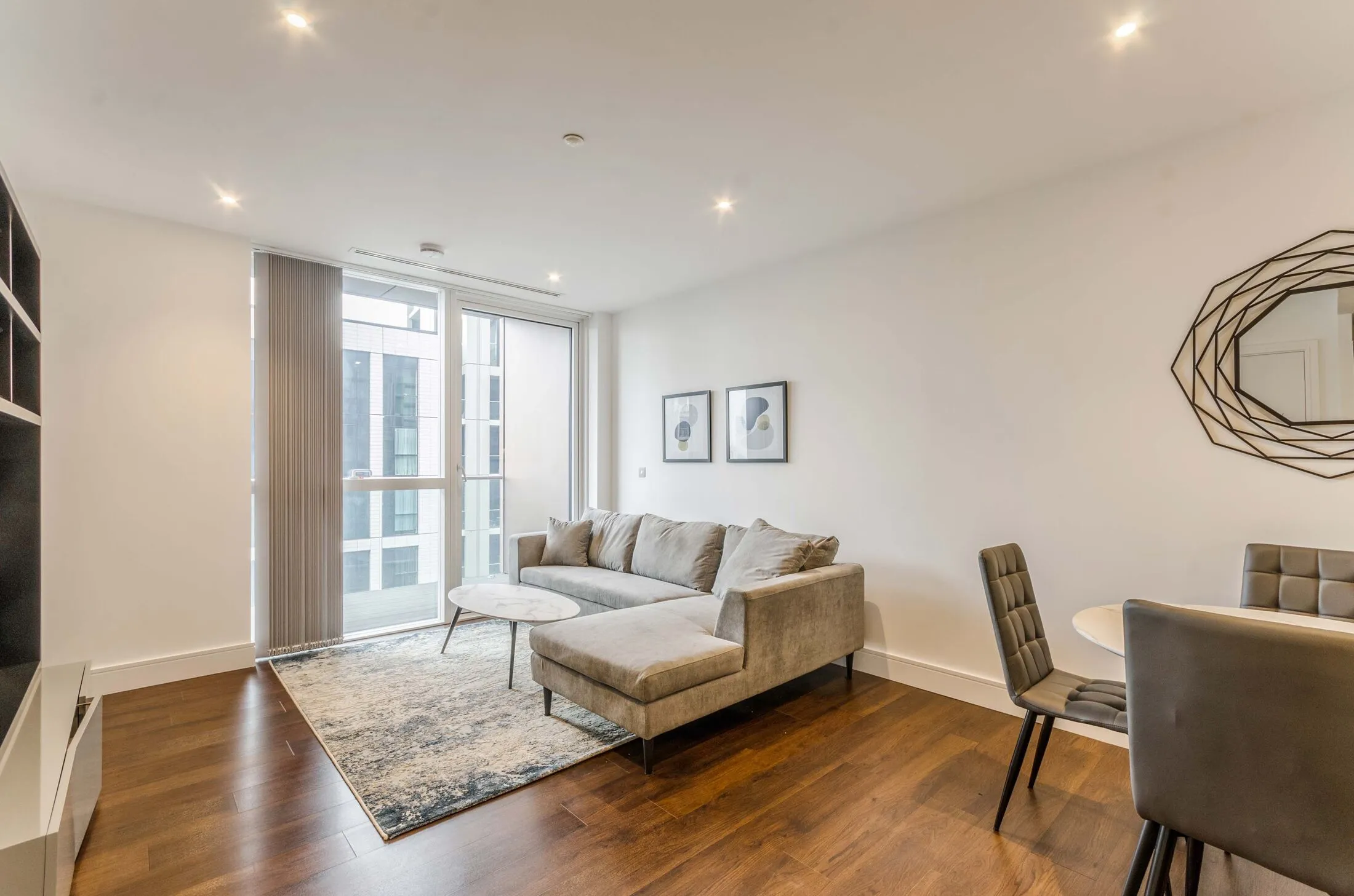 Flat Cassilis Road in Greater London