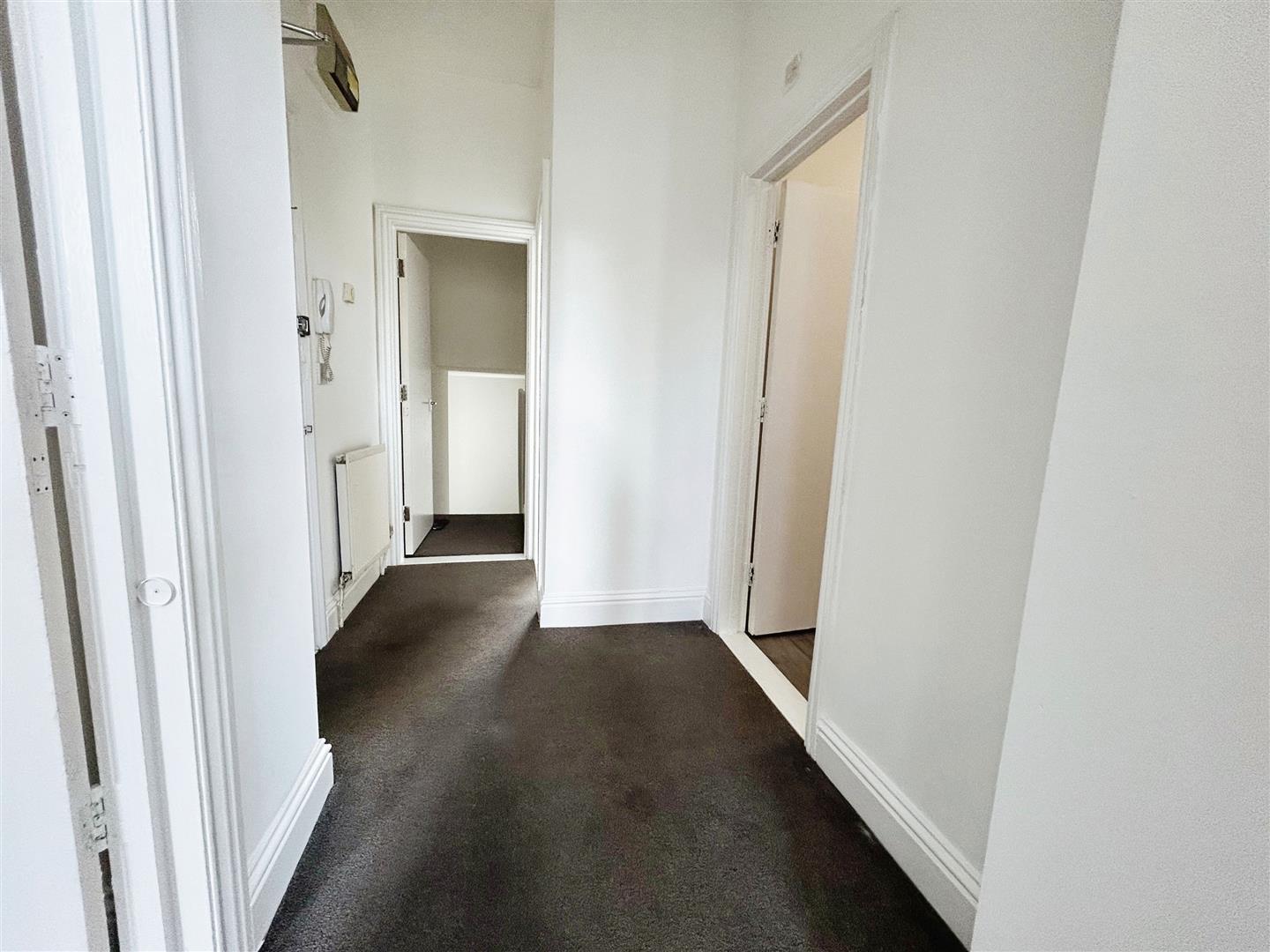 Flat Dalby Square in Thanet