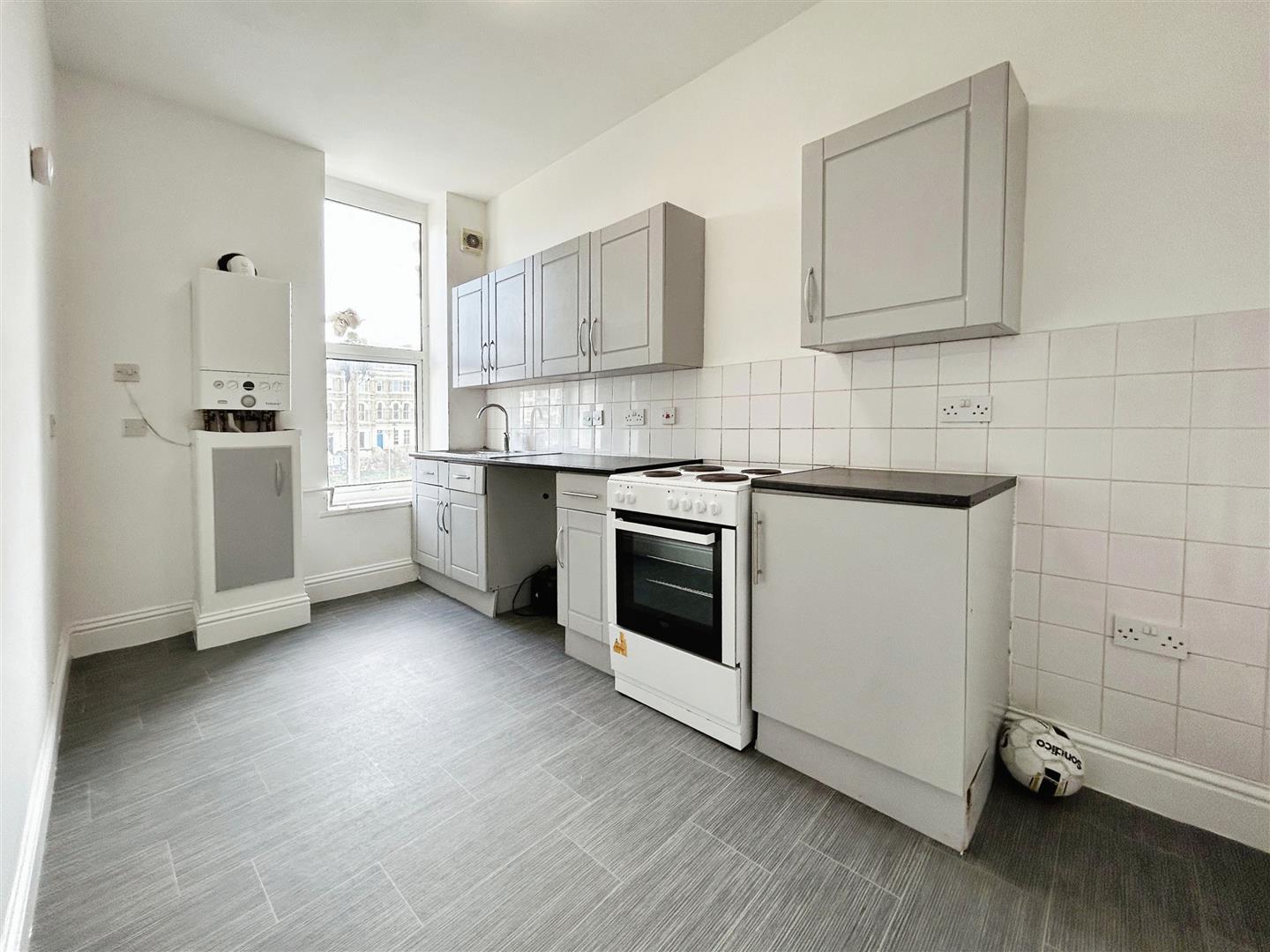 Flat Dalby Square in Thanet