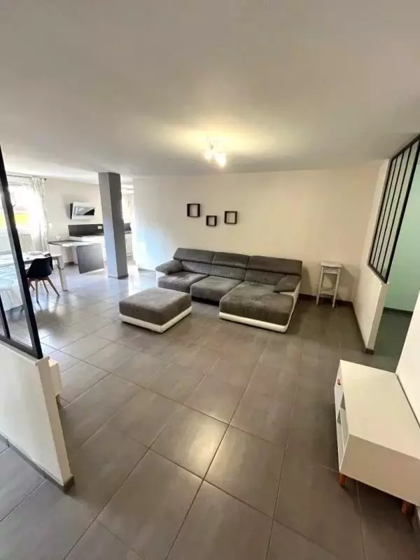 Appartement Rue du Docteur André Chaix à Bourgoin-Jallieu