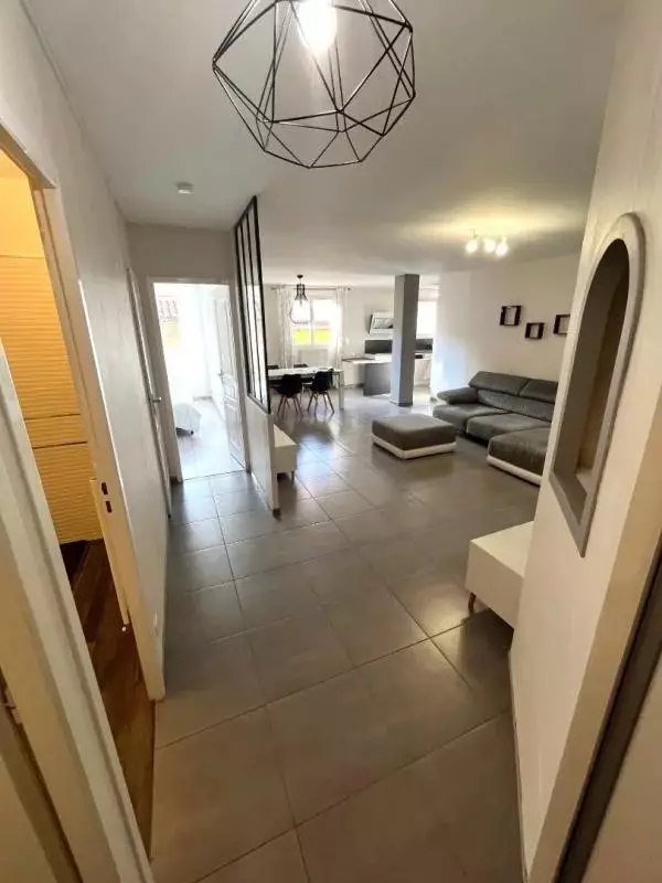 Appartement Rue du Docteur André Chaix à Bourgoin-Jallieu